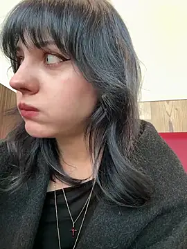 Only_April live cam preview