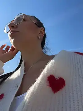 bunny_lush (F young) - WARM UP MY PUSSY + PANTS OFF 👅