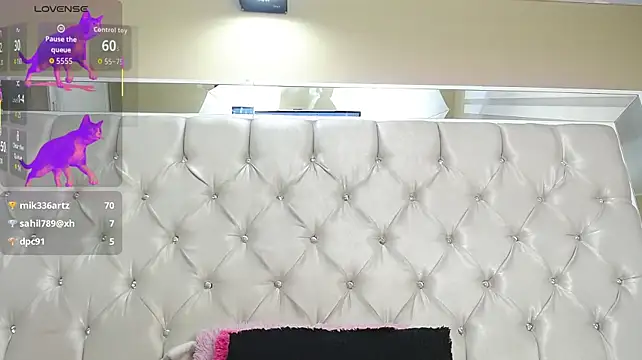 Tinaa_Monroe live cam preview