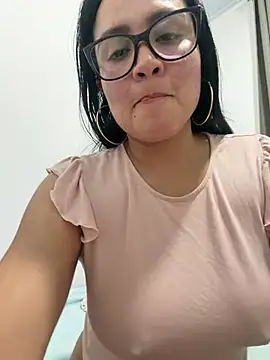 Rous69- live cam preview