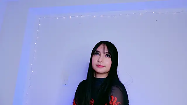 Naughtybunnyy_1