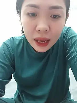 Poly_baby live cam preview