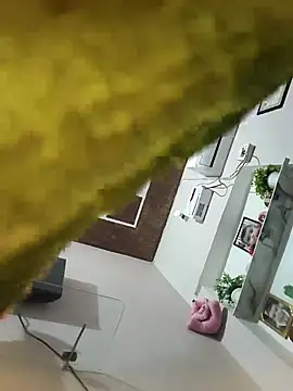 Taniya_mital live cam preview