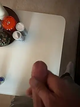 -bigding- (Ask my age) - Cumshot