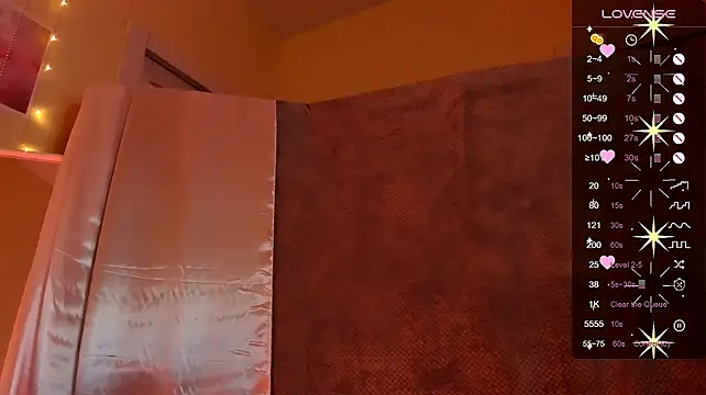 AnyaTaylor_