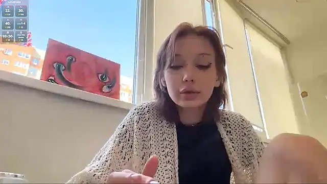 ShandraChartrand live cam on StripChat