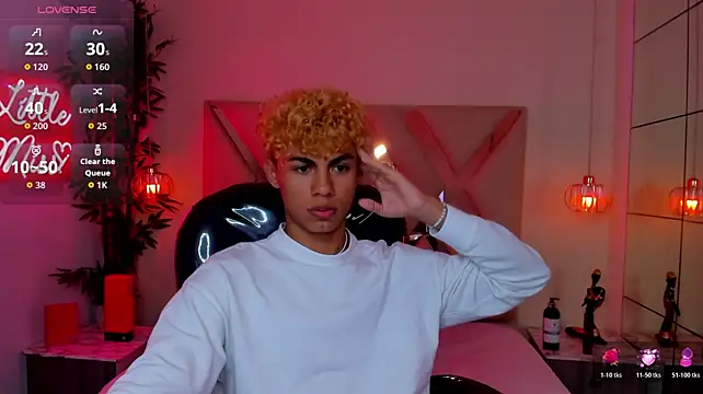 Anyelo_Twink