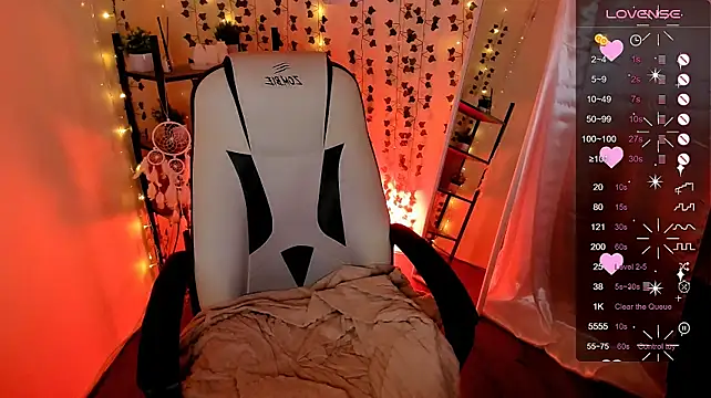 AnyaTaylor_