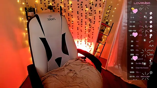 AnyaTaylor_
