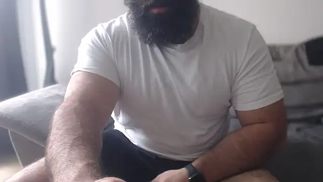 hugemachohandsome live cam preview