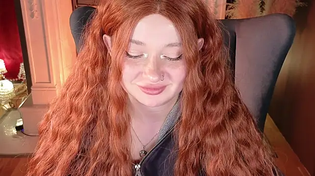carolina_elf live cam preview