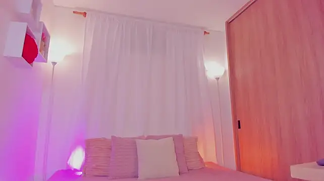 Yoursecrttgirl live cam preview