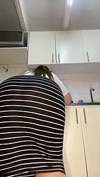 Chloee_Peach