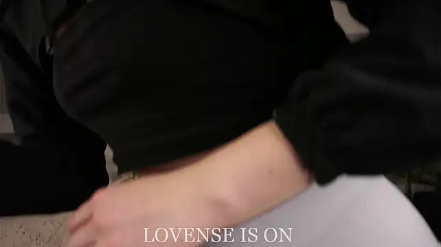 DarylBarks live cam preview