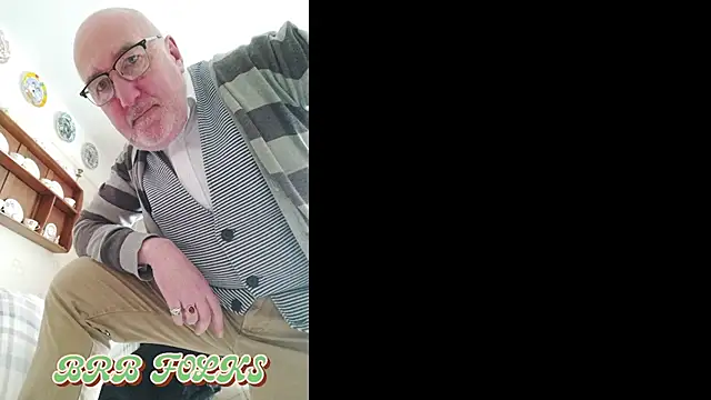 Adamdaddybear live cam preview