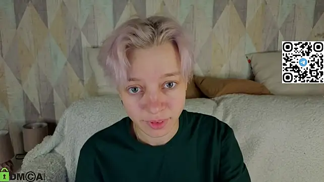 Michelle_Blond