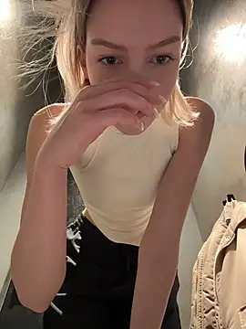 AshleyMur live cam preview