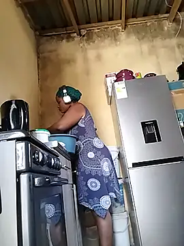 JuicyHoney_01