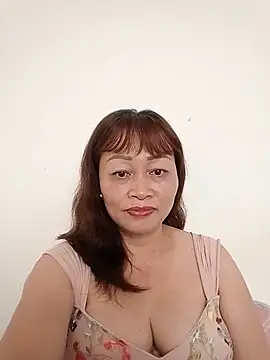 Baby-ladyboobs2026 live cam preview