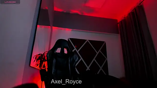 Axel_Royce