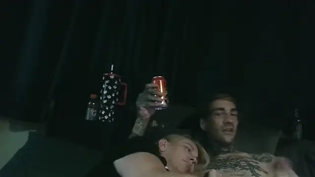 2-BLUNT-CUNTS