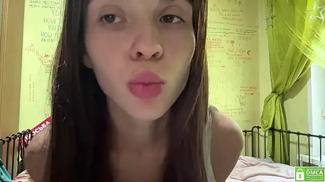 Juicy_Cutie live cam preview