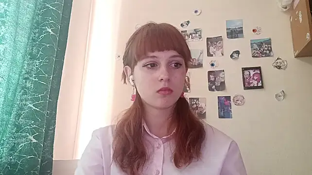CristinPiccirillo live cam preview