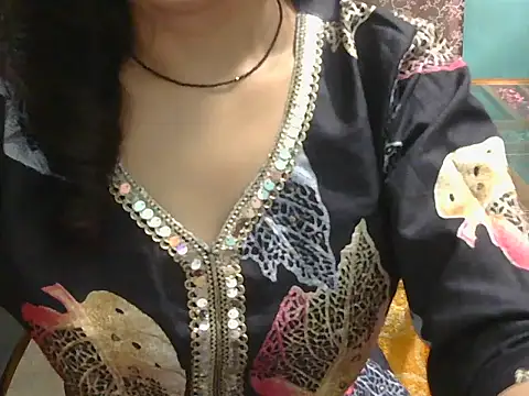 Adorable_Ayesha