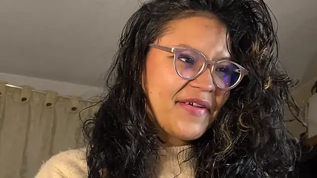 You_Ana31 live cam on StripChat