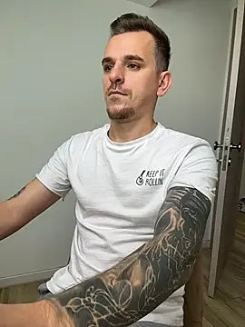 huge_cock22cm (Ask my age) - Let