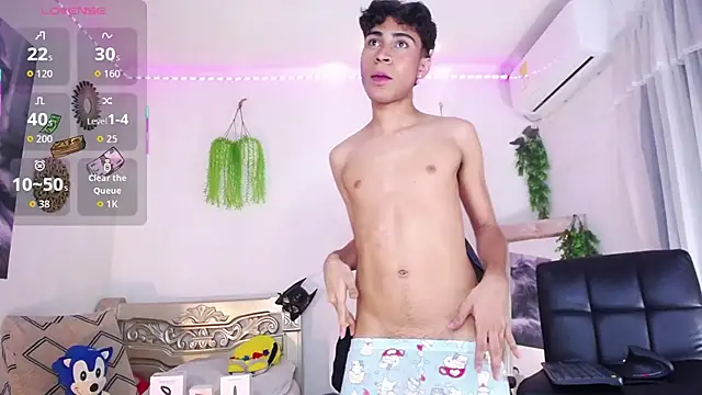 huge_armound