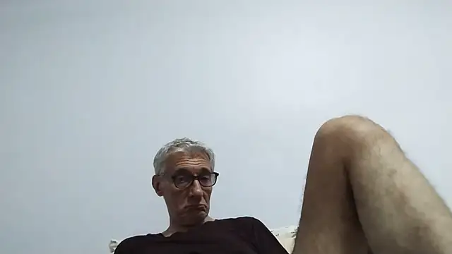 BIGUNCUTHARDCOCK