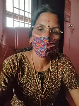 tamil_peenqueen live cam preview