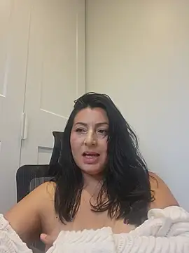 Kat_Silver1 live cam preview
