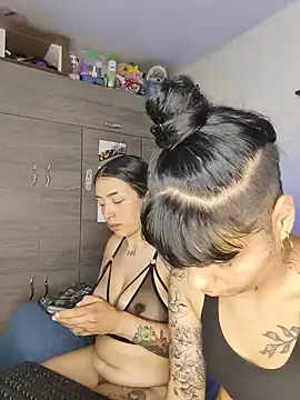 Val_Lau