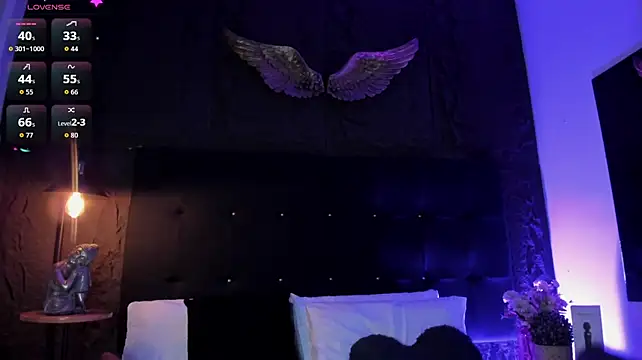 Rose_Blossom live cam on StripChat