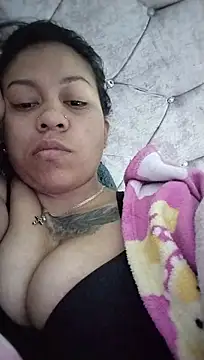 Tiphanydirty3 live cam on StripChat
