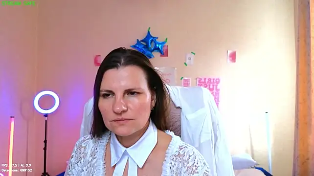 Mirabelle_Velvet