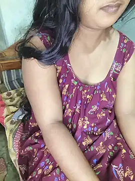 Seductive-richa