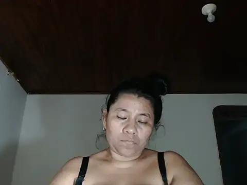 adrixxx38 webcam