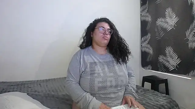 mabigomez00 live cam preview