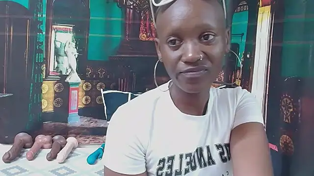 EbonyOlive69