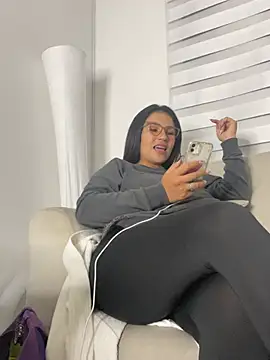 Sofia_SecretX live cam on StripChat