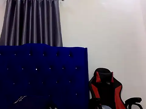 BOOTY_BANGERxxx live cam on StripChat