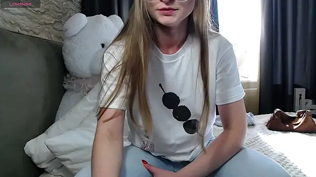 KateJonson live cam preview