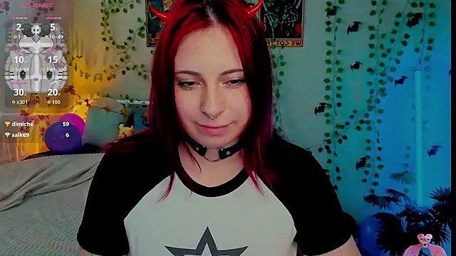 BellaKvarc live cam on StripChat