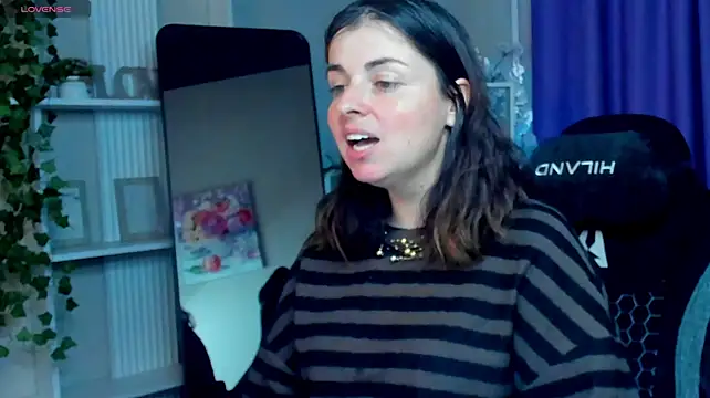 MartaEdams live sex cam