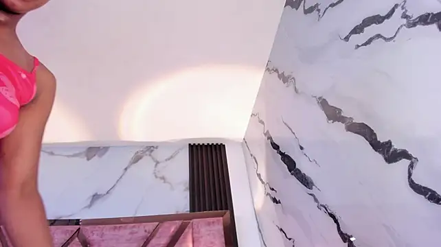 averline_sterling webcam