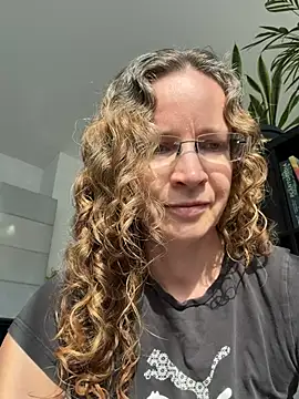 AnnikaRose live cam preview