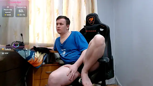 iliaskrislove live cam on StripChat